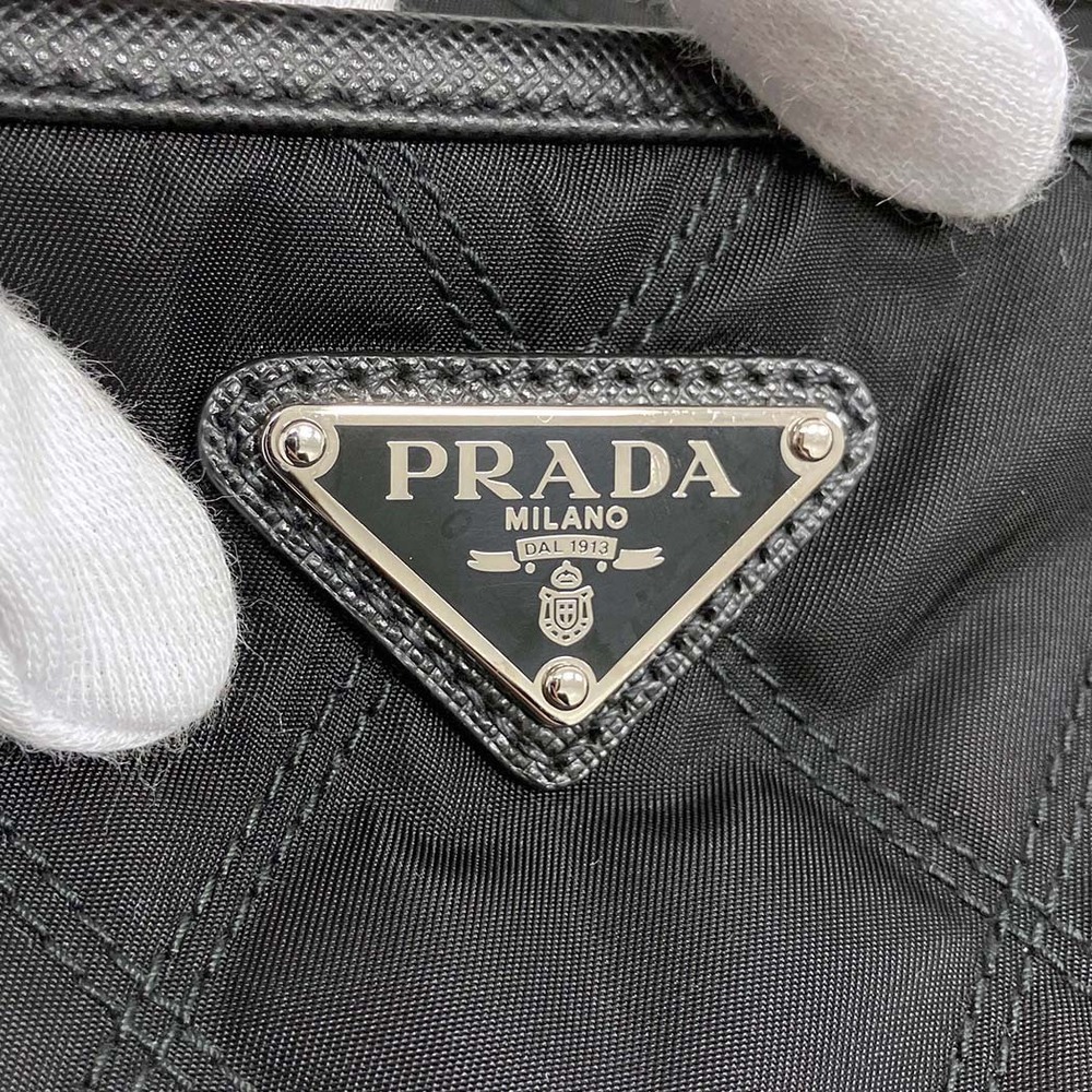Prada Quilted Messenger Crossbody Bag Black - Picture 10 of 12